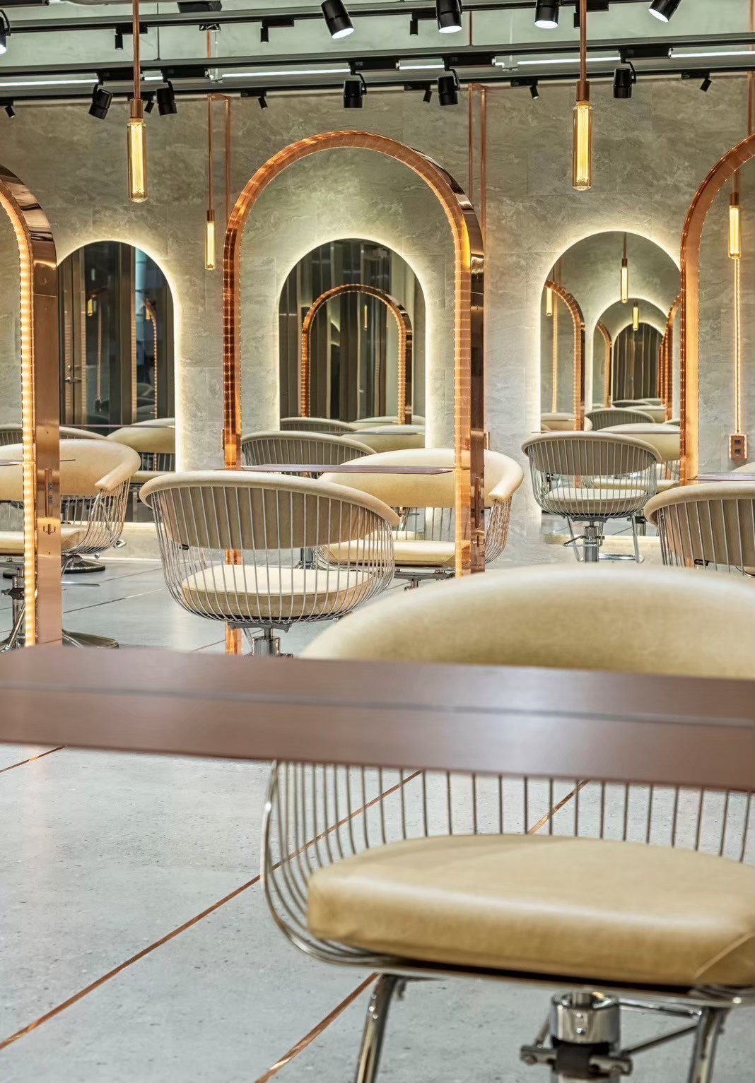 LINE_ALBUM_銀座_250830_1_0