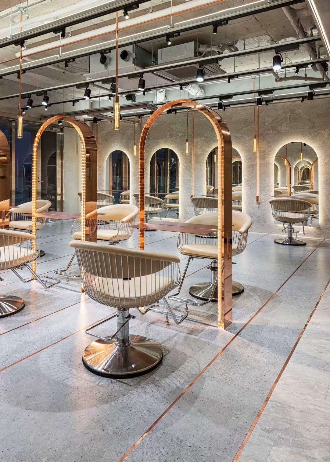 LINE_ALBUM_銀座_250830_3_0