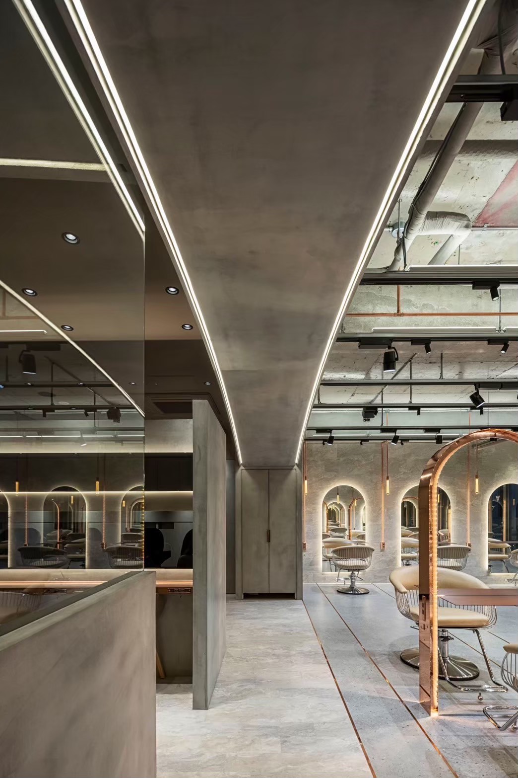 LINE_ALBUM_銀座_250830_4_0