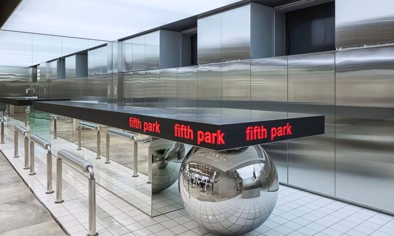 LINE_ALBUM_パーク_250830_1_0